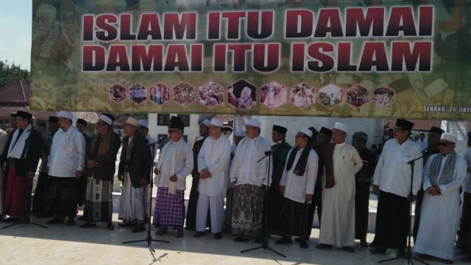 Ulama dan kiai di Banten  di Masjid Agung Kesultanan Banten, 26 Oktober 2018
