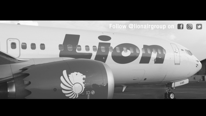 Tampilan Facebook Lion Air berubah hitam putih