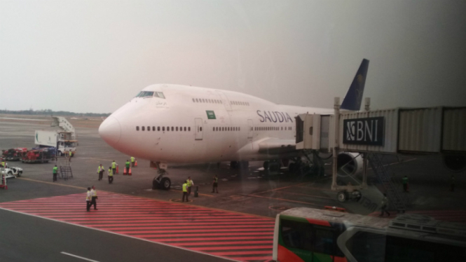 Pesawat Saudi Arabian atau Saudia Airlines.