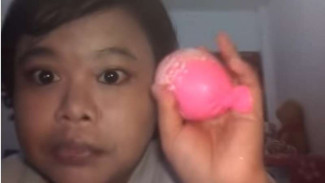 Mengenal Kekeyi, Beauty Blogger yang Make Up Pakai Balon Air