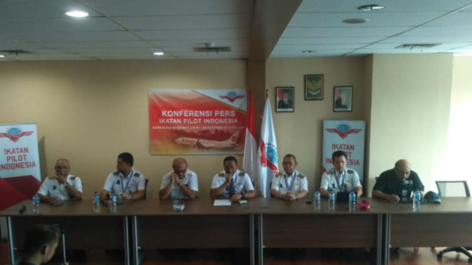 Konferensi Pers Ikatan Pilot Indonesia