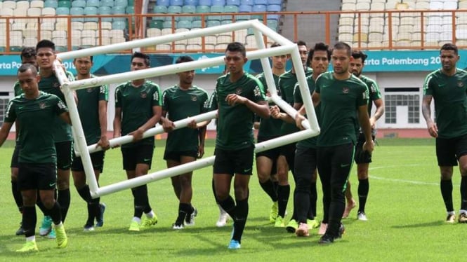 Para pemain Timnas Indonesia dalam sesi latihan jelang Piala AFF 2018