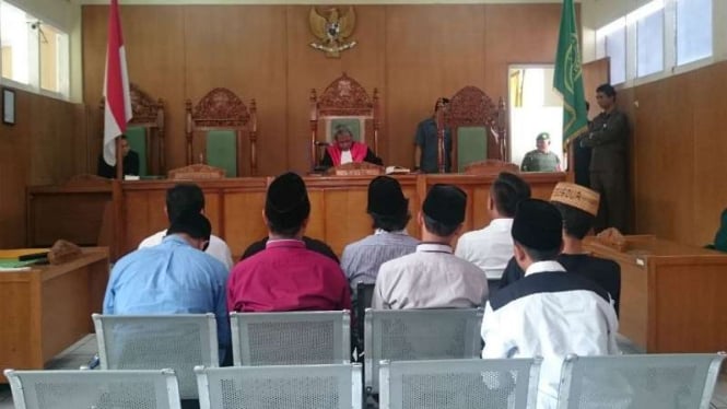 Sidang kasus penbakaran bendera berwarna hitam yang bertuliskan kalimat tauhid digelar di Pengadilan Negeri Garut, Jawa Barat, pada Senin 5 November 2018.