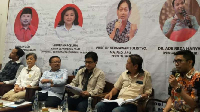  Lembaga survei Indopolling memaparkan hasil survei Pilpres 2019