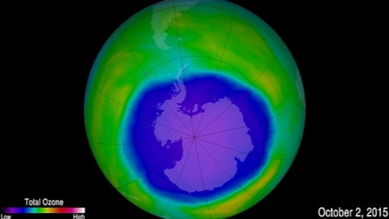 Bumi untuk terdapat melindungi lapisan ozon diperlukan sinar lapisan ini pada ozon dari radiasi ultraviolet. Hari Ozon