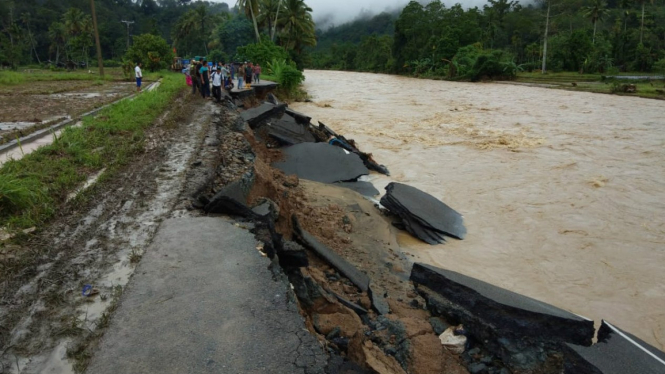 Kabupaten Mandailing Natal Dilanda Banjir.?
