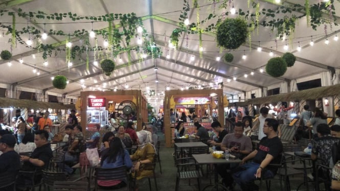 Jakarta Street Food Festival di La Piazza - Summarecon Kelapa Gading