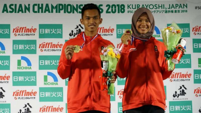 Dua atlet panjat tebing, Alfian M Fajri dan Agustina Sari