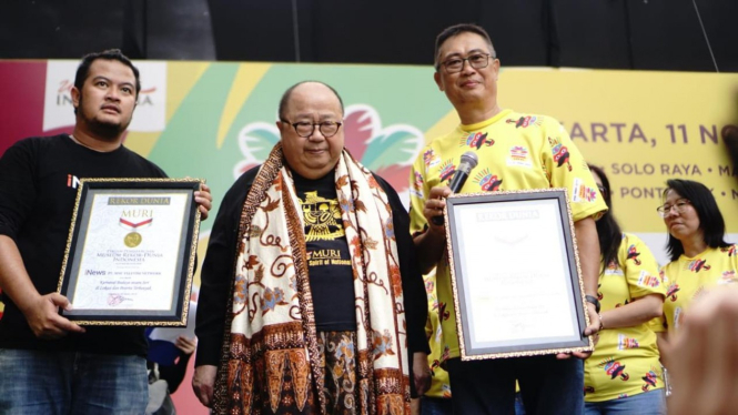 Penghargaan MURI untuk Festival Pesona Lokal Jakarta