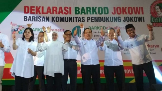 Khofifah Deklarasikan Barisan Komunitas Pendukung Jokowi.