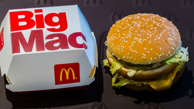 Produk burger McDonald's Big Mac diluncurkan 50 tahun lalu -Getty Images