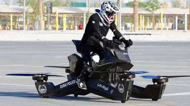 Sepeda motor terbang Hoverbike