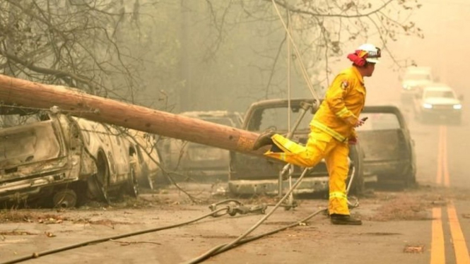 Bekas Camp Fire terlihat di kota Paradise dan daerah sekitarnya. - Getty Images