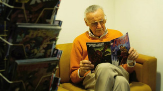 Stan Lee Wariskan Para Superhero Hebat