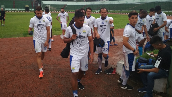 Pemain Persib Bandung usai menjalani latihan