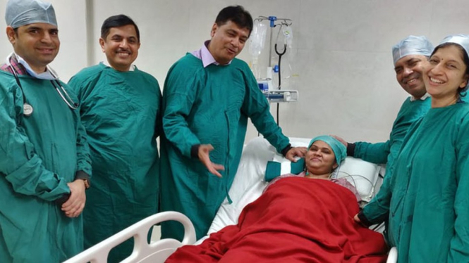 Meenakshi Valand adalah perempuan ke-12 di dunia yang melahirkan setelah menjalani transplantasi. - Galaxy Care Hospital