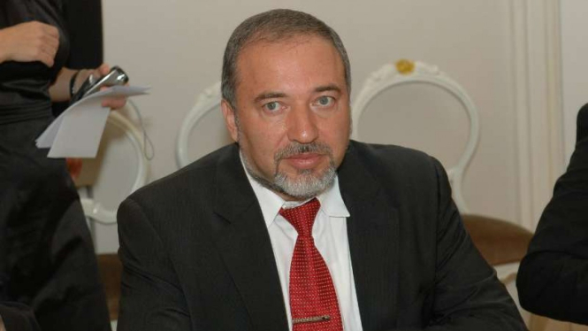 Menteri Pertahanan Israel, Avigdor Lieberman