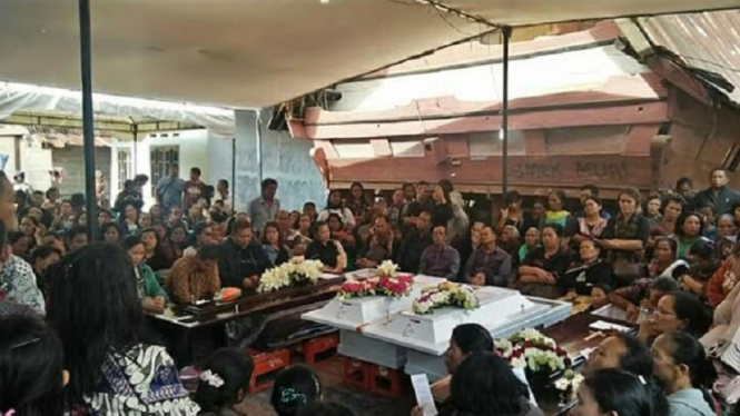 Suasana Rumah Duka Persemayaman 4 Jenazah di Kabupaten Samosir