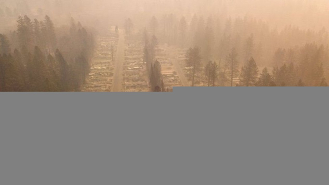 Kota Paradise luluh lantak akibat kebakaran hutan.- AFP/GETTY IMAGES