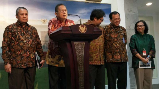 Menko Bidang Perekonomian Darmin Nasution paparkan paket kebijakan ekonomi ke-16