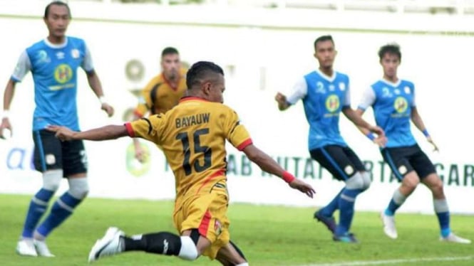 Pertandingan Liga 1 2018 antara Mitra Kukar melawan Barito Putera
