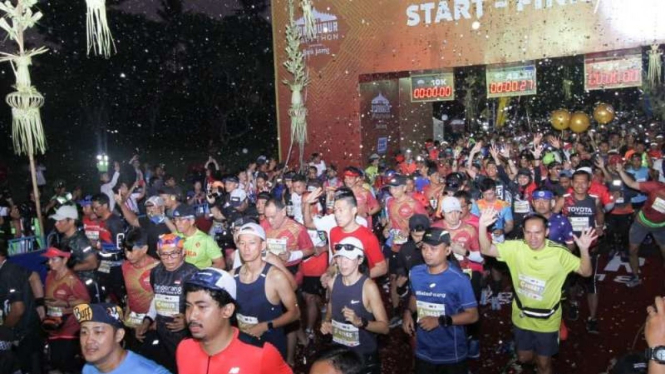 Peserta lomba Borobudur Marathon 2018