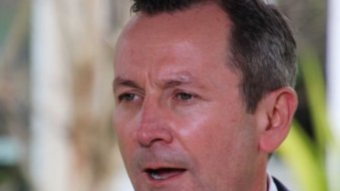 WA Premier Mark McGowan mengatakan dia yakin ASIO sedang memantau pekerja hotel Perth yang ditemukan dengan propaganda IS.