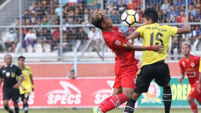 Ilustrasi pertandingan Semen Padang vs Kalteng Putra