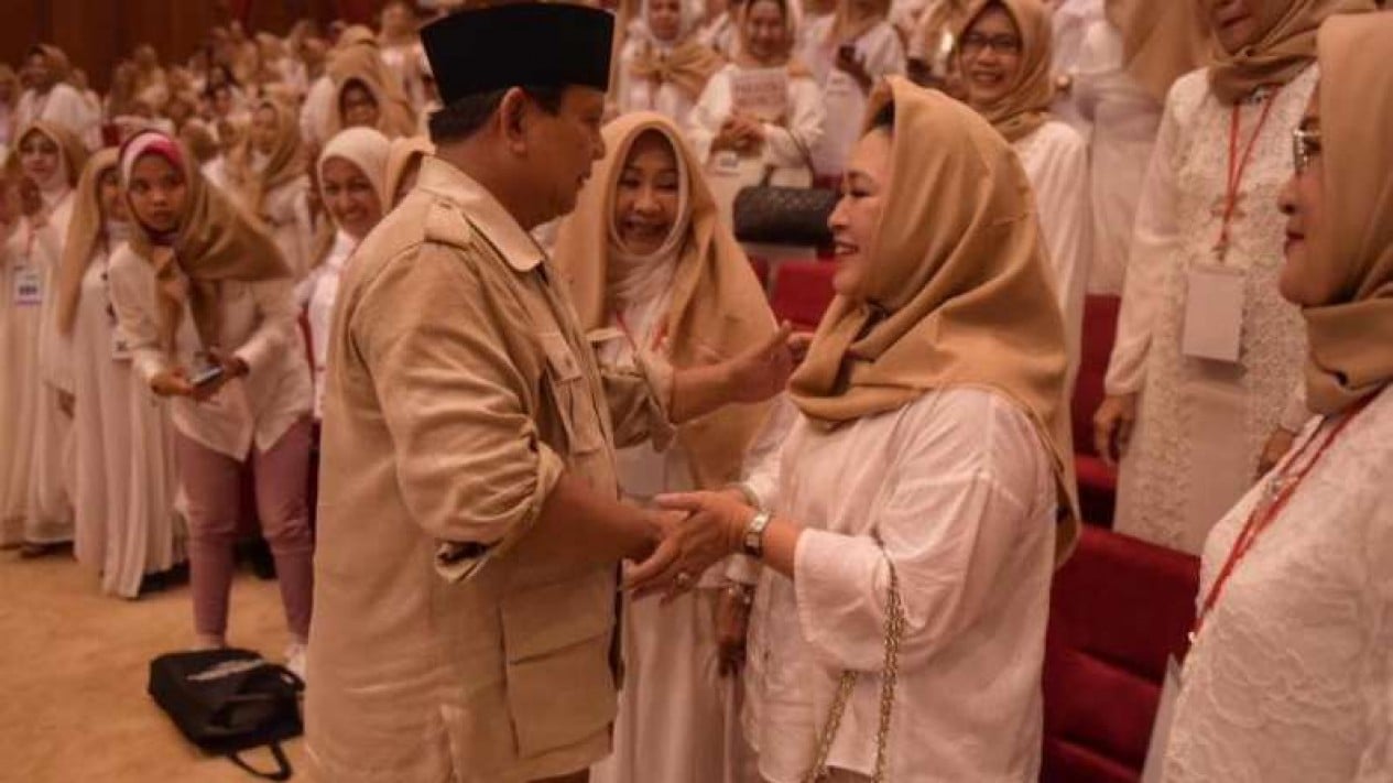 Foto Kisah Cinta Prabowo Subianto Dan Titiek Soeharto Yang Jarang Diketahui