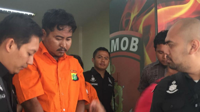 Pelaku pembunuhan Dufi dibawa ke Polres Bogor