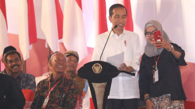 Presiden Joko Widodo di Semarang, Jawa Tengah, Kamis 22 November 2018