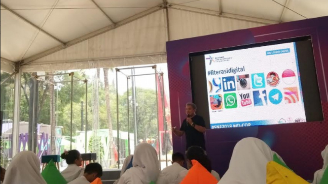 Aktivis ID-COP, Donny BU dalam talk show Netizen fair 2018