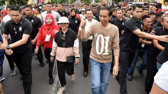 Capres nomor urut 01 Jokowi di Lapangan Tugu Gajah, Lampung.