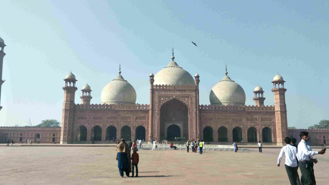 Masjid Badshahi di Pakistan