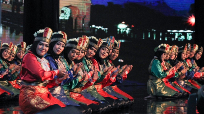 26 Tari Tradisional Indonesia Paling Populer