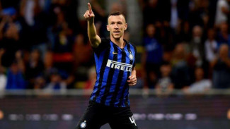 Belum Ada Tawaran Cocok, Inter Ogah Lepas Ivan Perisic