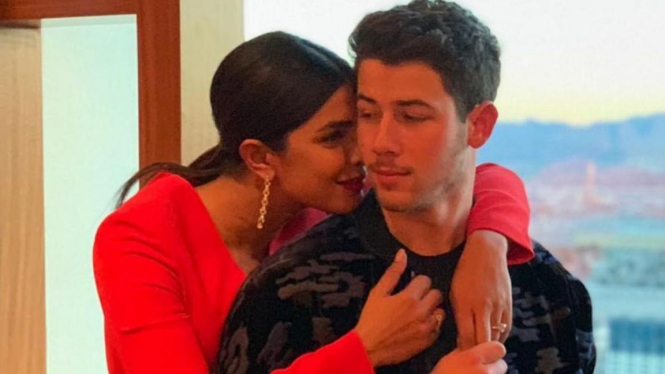 Priyanka Chopra dan Nick Jonas