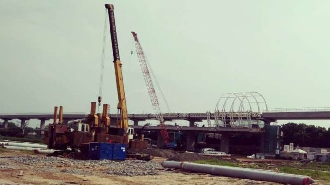 Pembangunan transportasi massal LRT