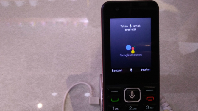 WizPhone dengan Google Assistant seharga Rp99 ribu.