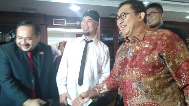 Ahmad Dhani temui Fadli Zon di DPR, Rabu, 5 Desember 2018.
