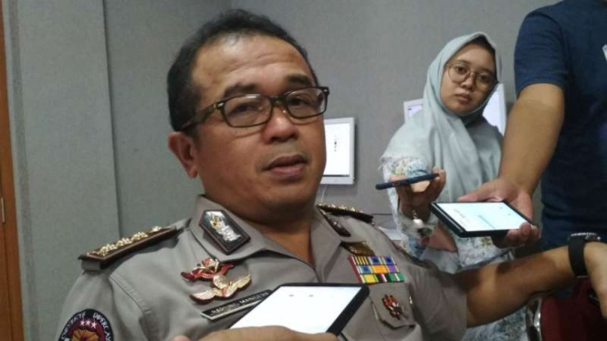 Kepala Bidang Hubungan Masyarakat Polda Jatim, Komisaris Besar Polisi Frans Barung Mangera.