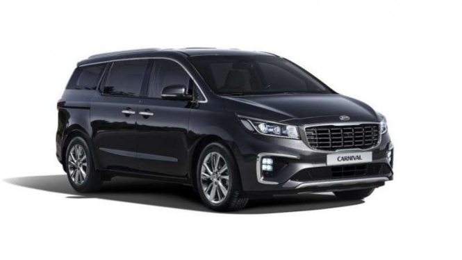 Kia minival Grand Carnival.