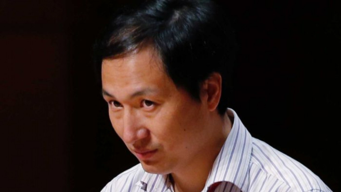 He Jiankui menggemparkan dunia ketika mengatakan melakukan pengeditan gen manusia yang diungkapkannya dalam sebuah konprensi ilmiah di Hong Kong.