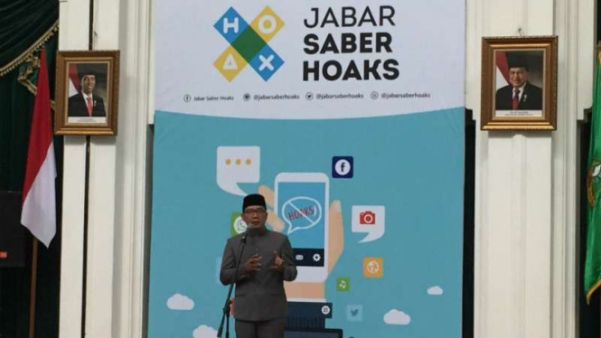 Gubernur Jawa Barat, Ridwan Kamil meresmikan Tim Jabar Saber Hoaks