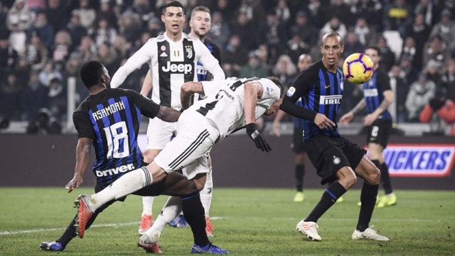 Pertandingan Juventus vs Inter Milan