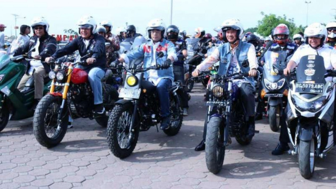 Menhub Budi Karya touring bareng Gubernur Sumsel dan Wali Kota Palembang