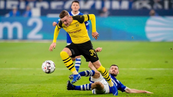Pertandingan Schalke vs Borussia Dortmund