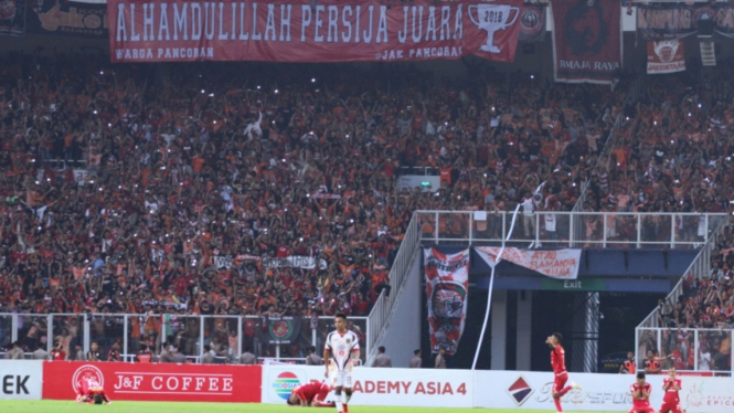 Jakmania Usai Persija Juara Liga 1