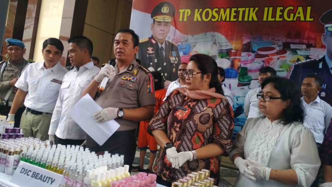 Gelar perkara kasus kosmetik endorse artis di Surabaya, Jawa Timur