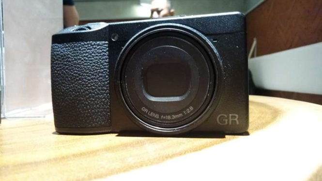 Kamera Ricoh GR III.